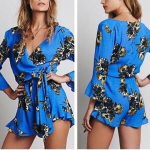 Free People Floral Print Royal Bue Belted Wrap Jumper Romper Size Small